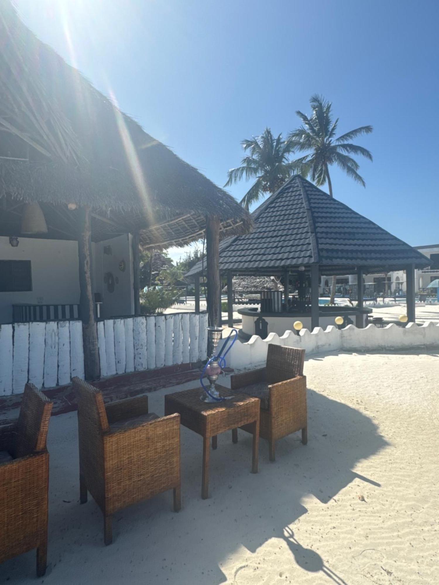 Semesteranläggning (resort) Zanzinite Zanzibar